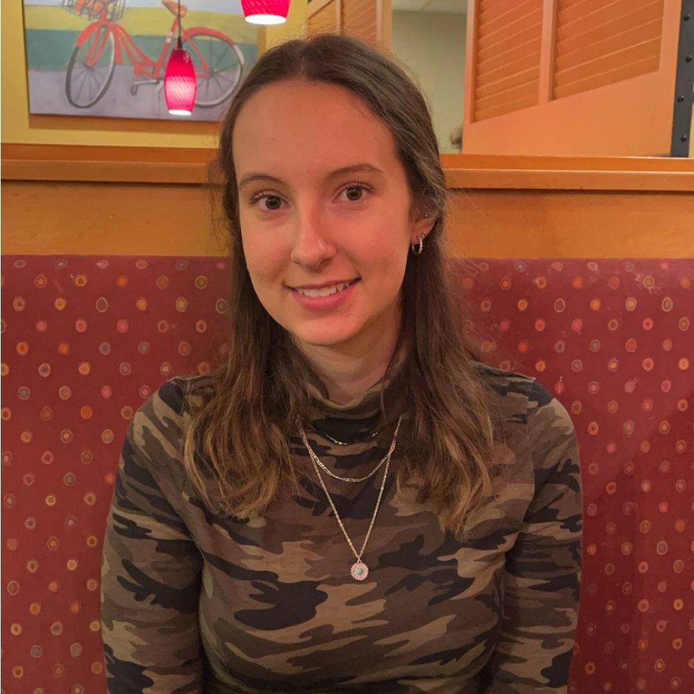 Meet your Posher, Ella